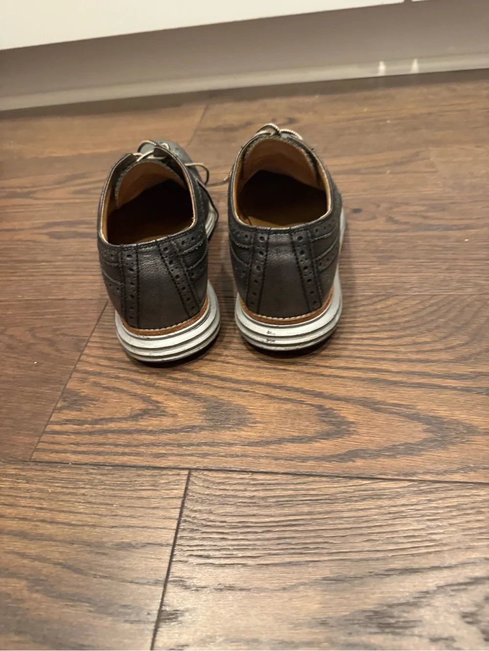 Cole Haan metallic Black Leather Derby Shoes with Contrast Laces 9 size men